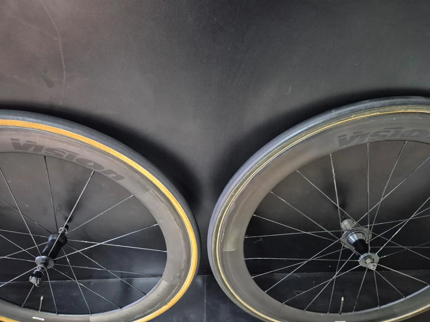 Par de Rodas Vision Carbono 50mm Tubular - Freehub Shimano HG