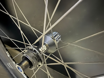 Par de rodas seminovas DT Swiss ARC 1100 DICUT 80mm