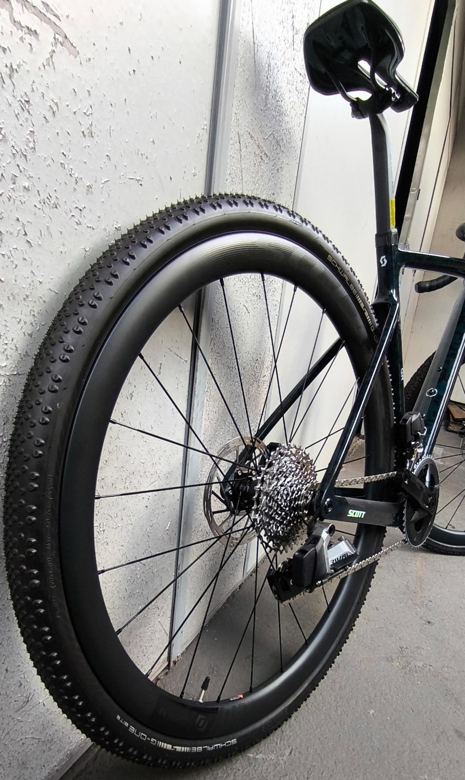 Bicicleta nova Gravel SCOTT ADDICT 20