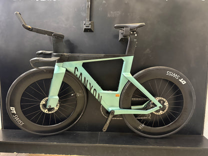 Bicicleta p/ triathlon Canyon Speedmax CFR LTD