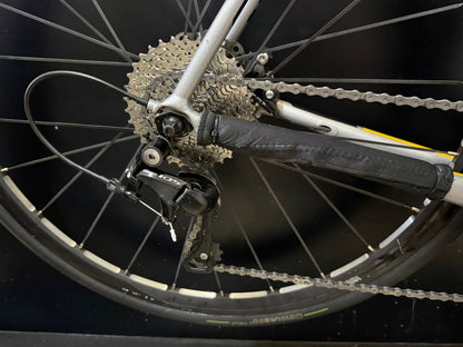 Bicicleta Road Cannondale CAAD12 Disc