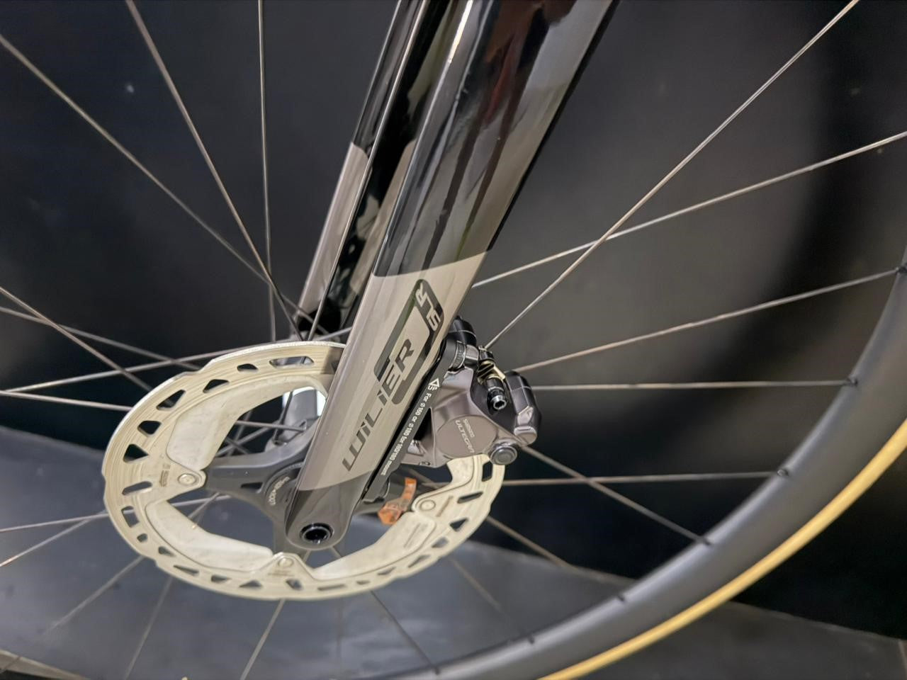 Bicicleta road Willier 0 SLR impecável