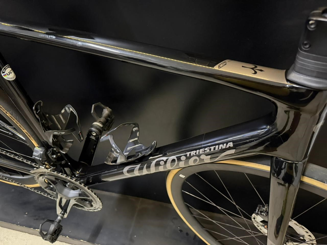Bicicleta road Willier 0 SLR impecável