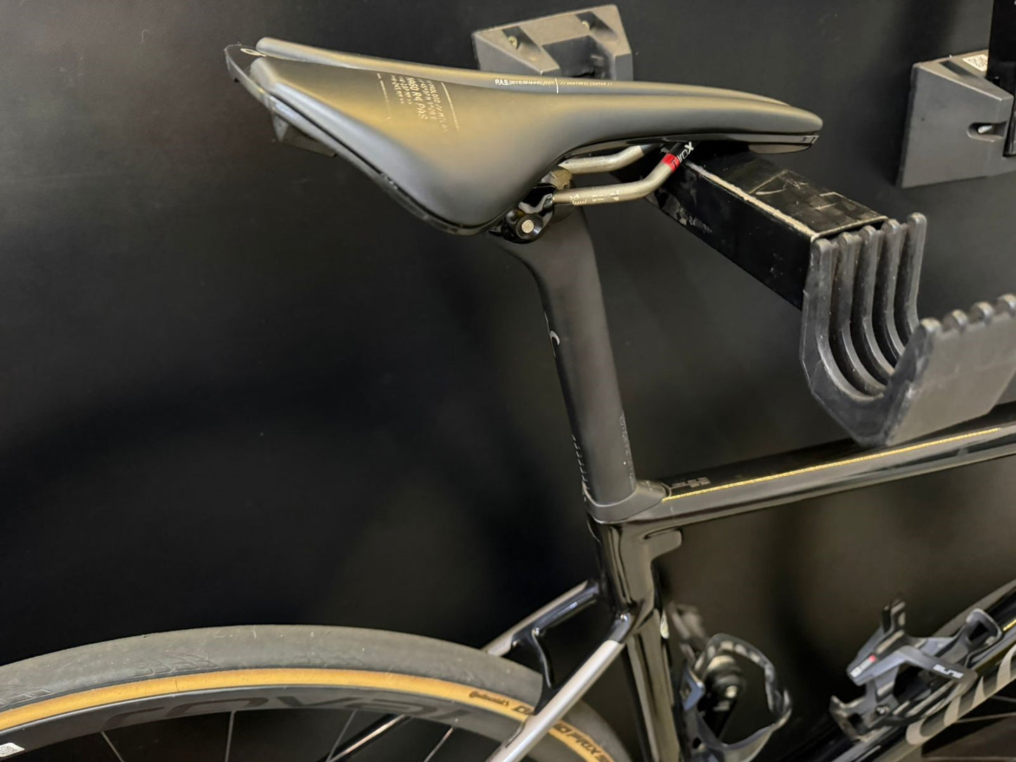Bicicleta road Willier 0 SLR impecável