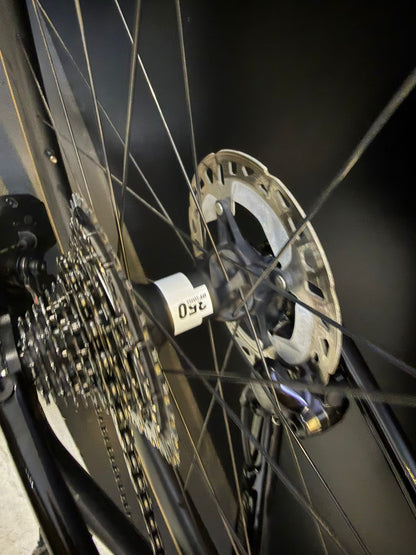 Bicicleta road Willier 0 SLR impecável