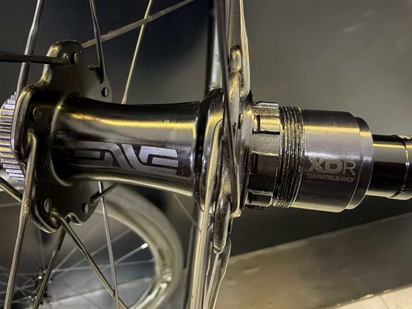 Par de rodas Enve SES Black Edition 2025