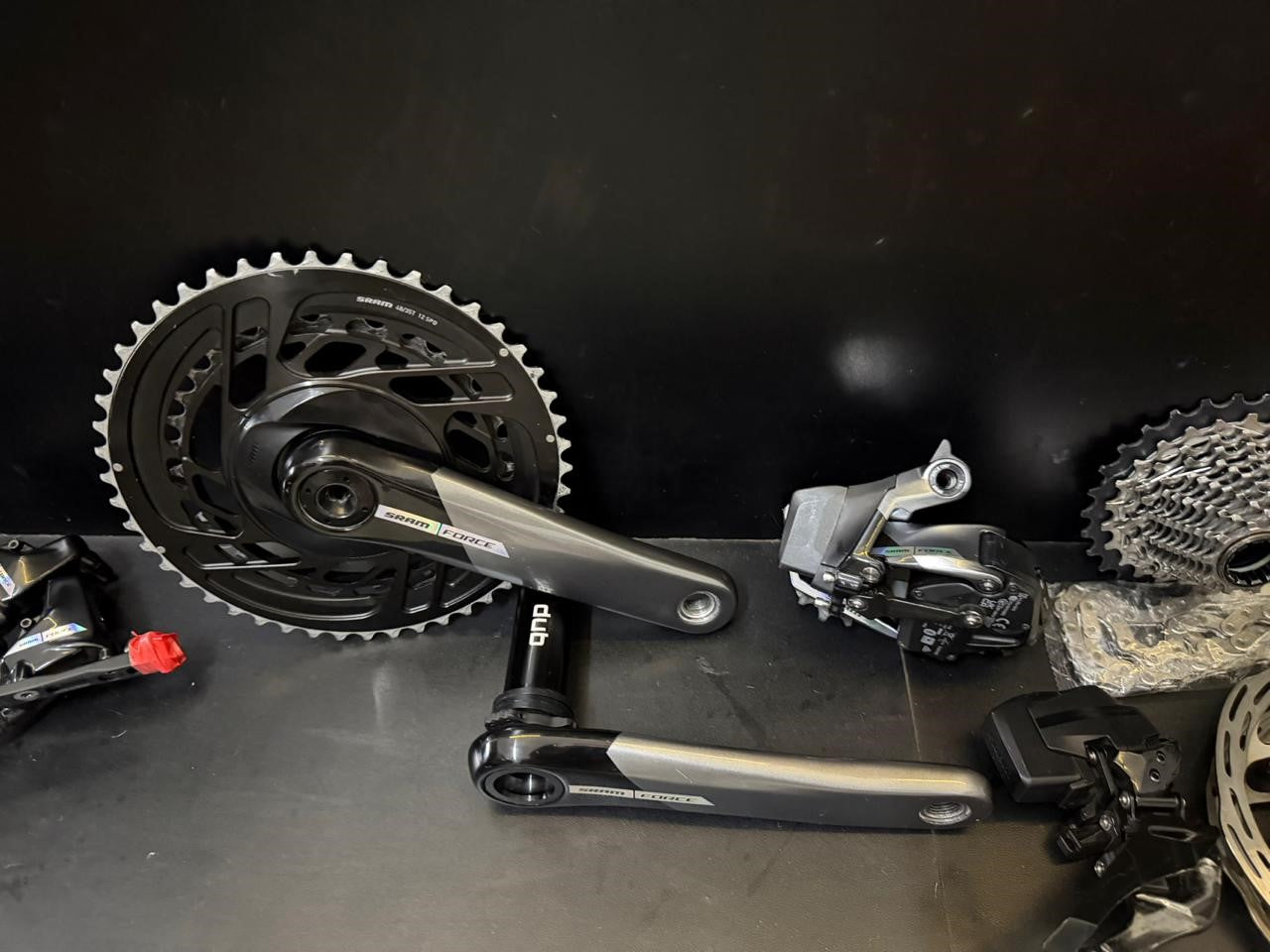 Grupo Sram Force AXS 12v completo