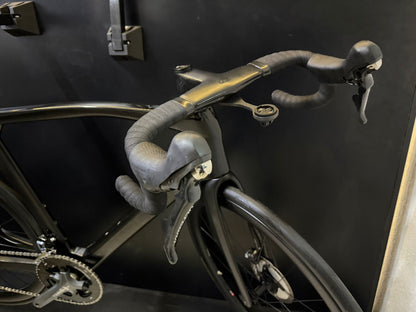 Pinarello Dogma F12 Black 2021 Disc — Seminova