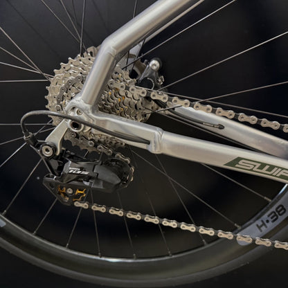 Bicicleta road Enduravox EVO usada