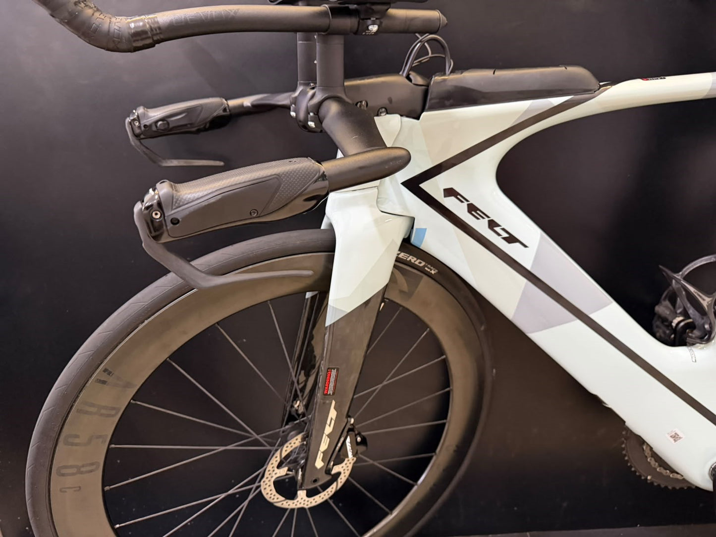 Bicicleta TT Triathlon Felt IA Advanced Ultegra Di2 Disc – Surfmist