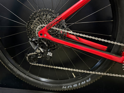 Bicicleta MTB EPIC HT boost