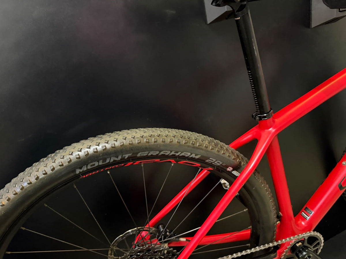 Bicicleta MTB EPIC HT boost