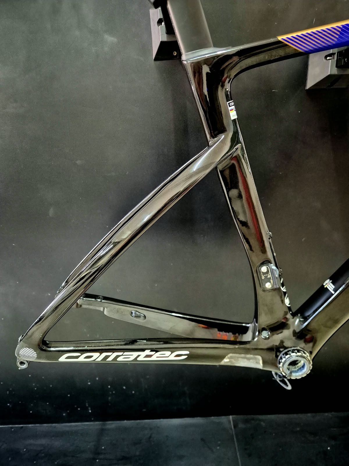 Quadro alemão Corratec CCT EVO