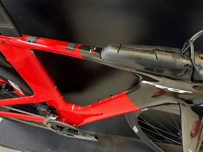 Bicicleta Triathlon Felt IAx Advanced - SRAM Rival AXS - Potenciômetro - 2024