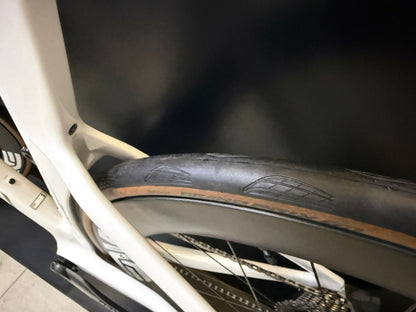 Bicicleta semizera aeroroad Canyon CFR R065