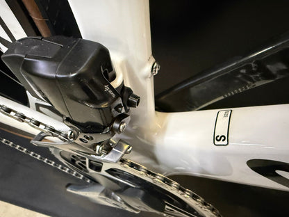 Bicicleta semizera aeroroad Canyon CFR R065