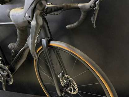 Bicicleta Colli V8 Disc customizada Sworks