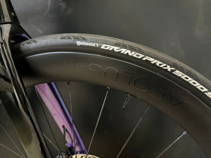 Bicicleta Road Trek Madone SL7 Gen 8 — Dark Star