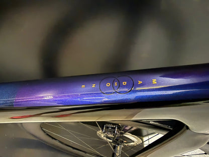 Bicicleta Road Trek Madone SL7 Gen 8 — Dark Star
