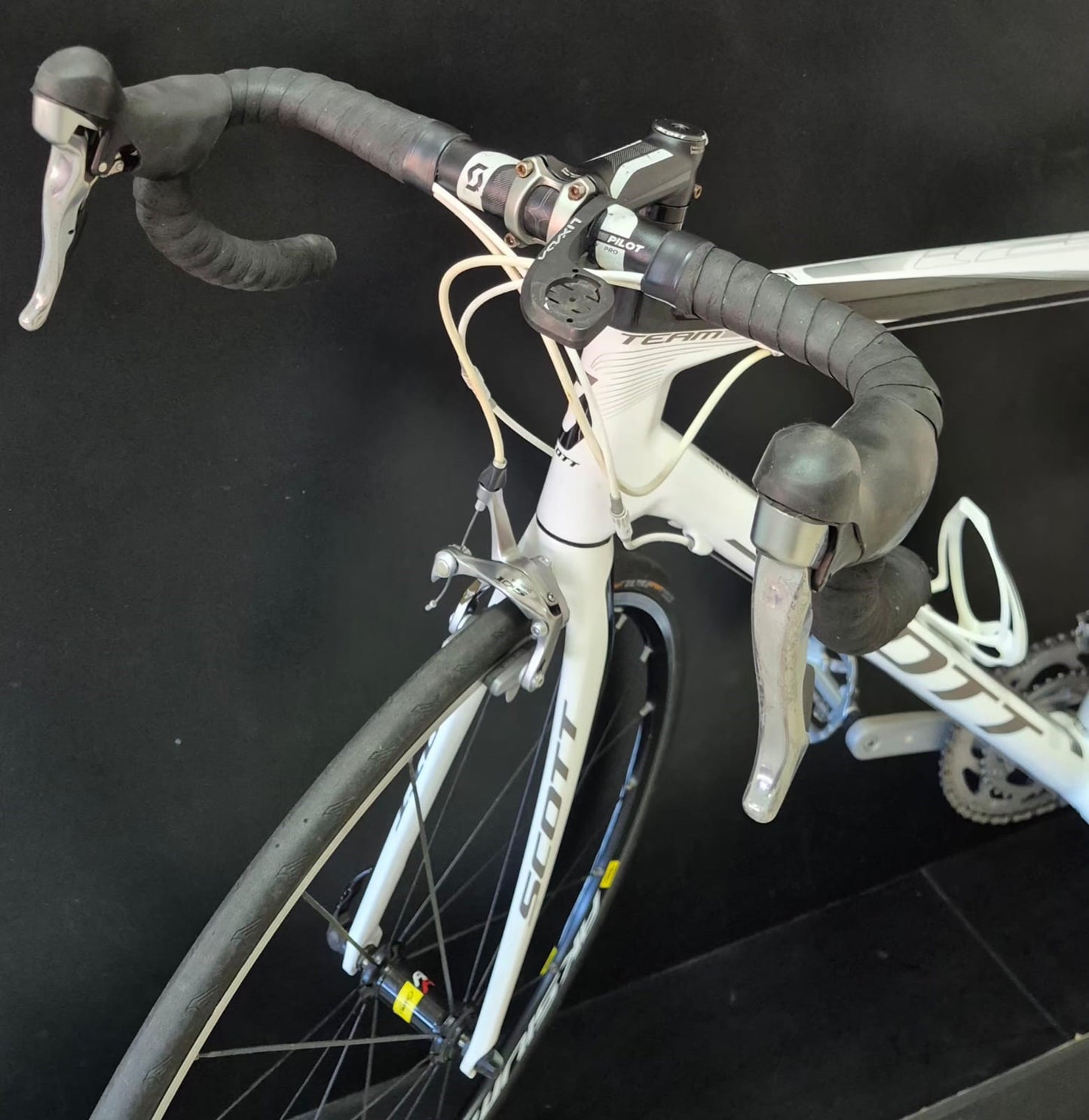 Bicicleta Road Scott CR1 Team Carbon