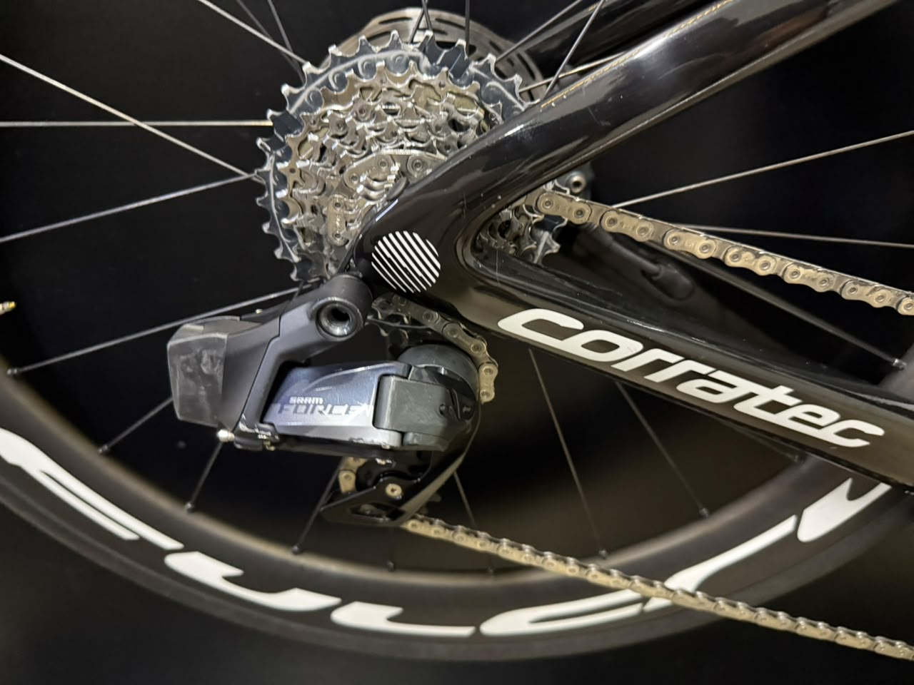Bicicleta alema Corratec CCT EVO Sram Force AXS 12v