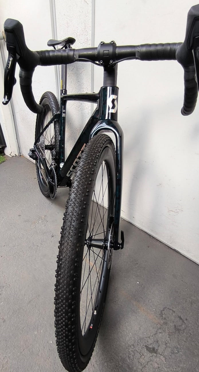 Bicicleta nova Gravel SCOTT ADDICT 20