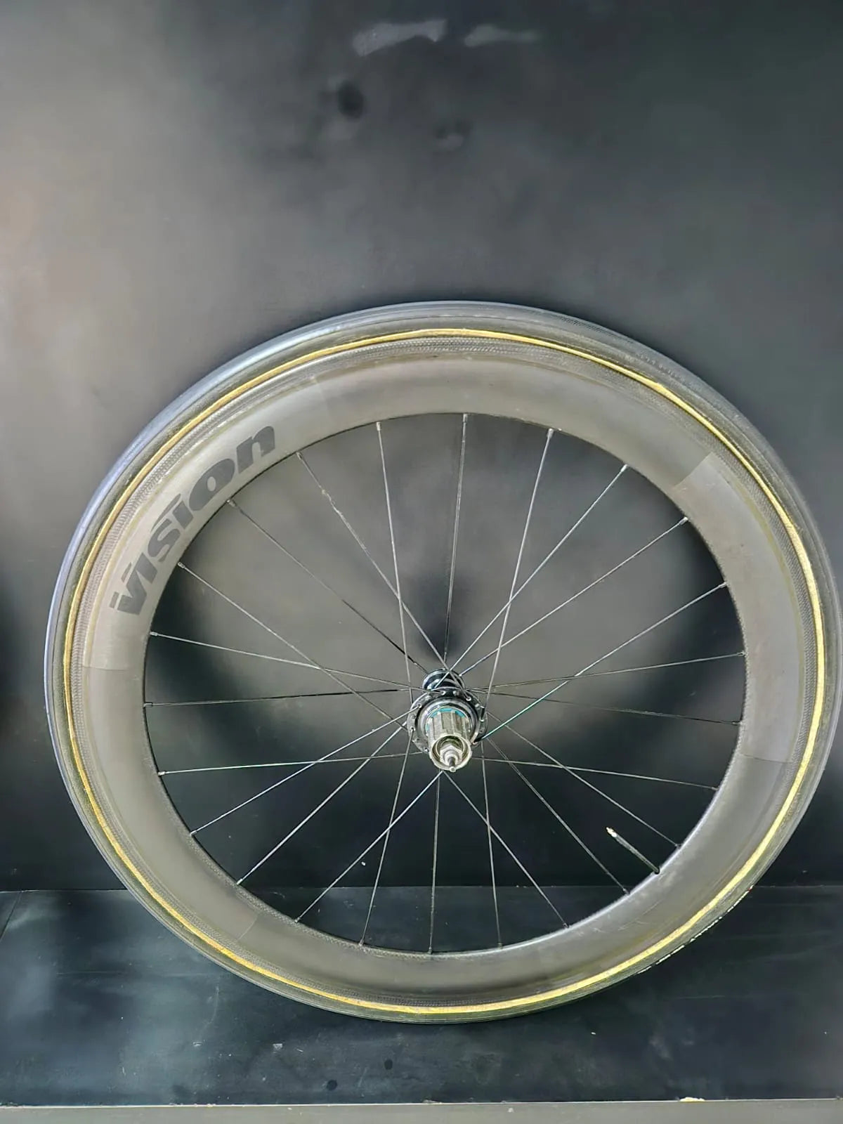 Par de Rodas Vision Carbono 50mm Tubular - Freehub Shimano HG