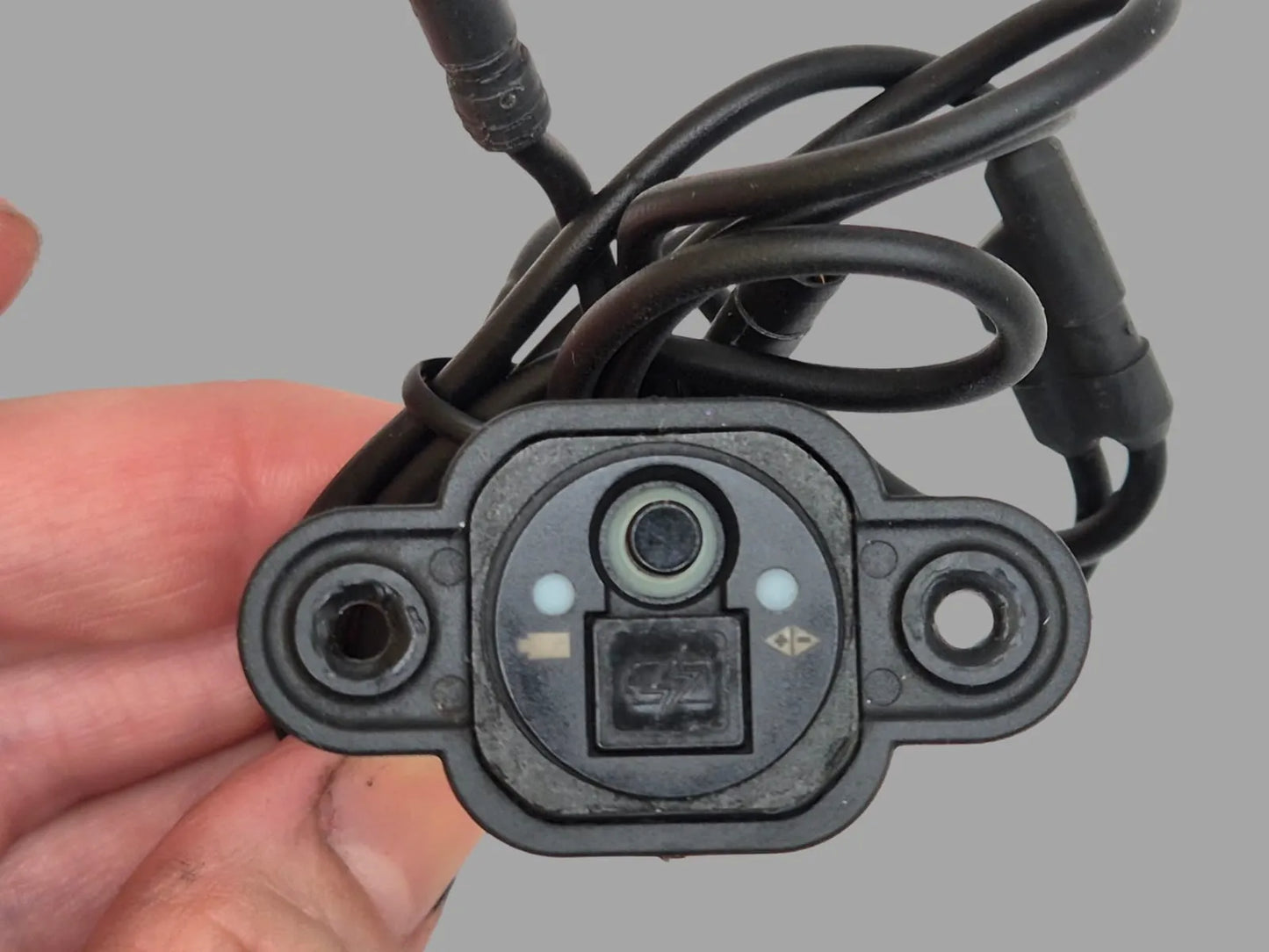 Junção A Shimano Di2 EW-RS910 - Interna (Bar-end/Quadro) - 2 Portas