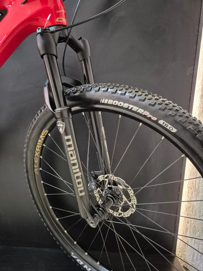 Bicicleta Oggi Agile Sport Carbon - Shimano Deore 12v - 2022