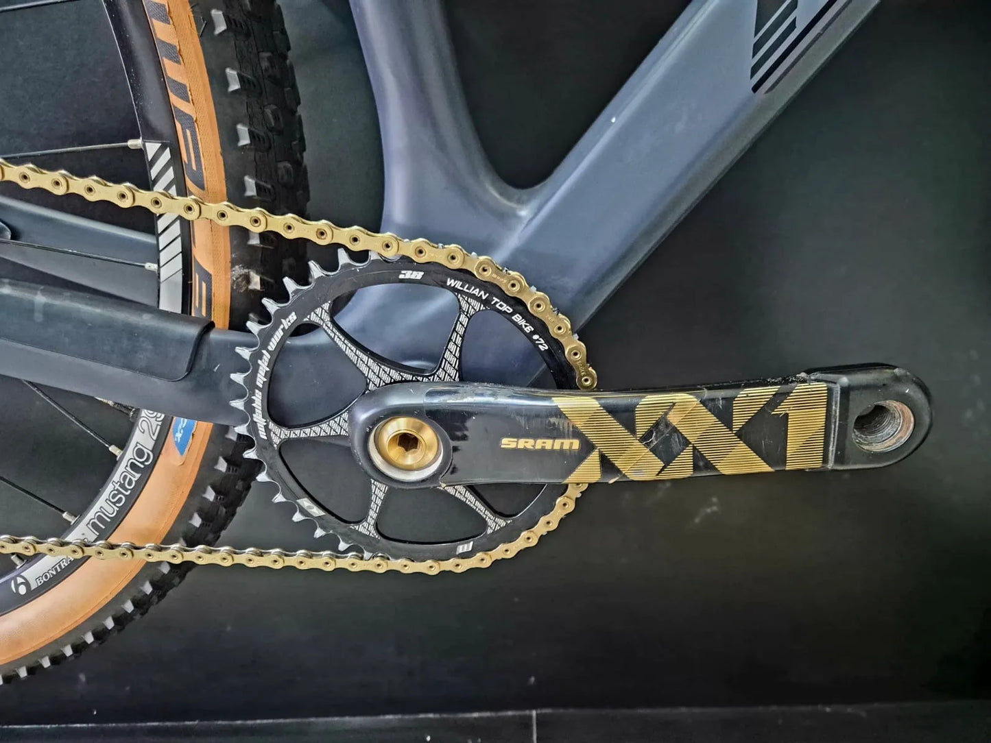 Bicicleta Oggi Squadra Carbono - SRAM XX1 Eagle - Fox Factory Kashima - Tamanho 15,5