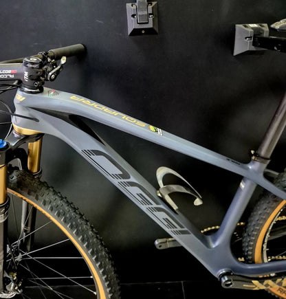 Bicicleta Oggi Squadra Carbono - SRAM XX1 Eagle - Fox Factory Kashima - Tamanho 15,5