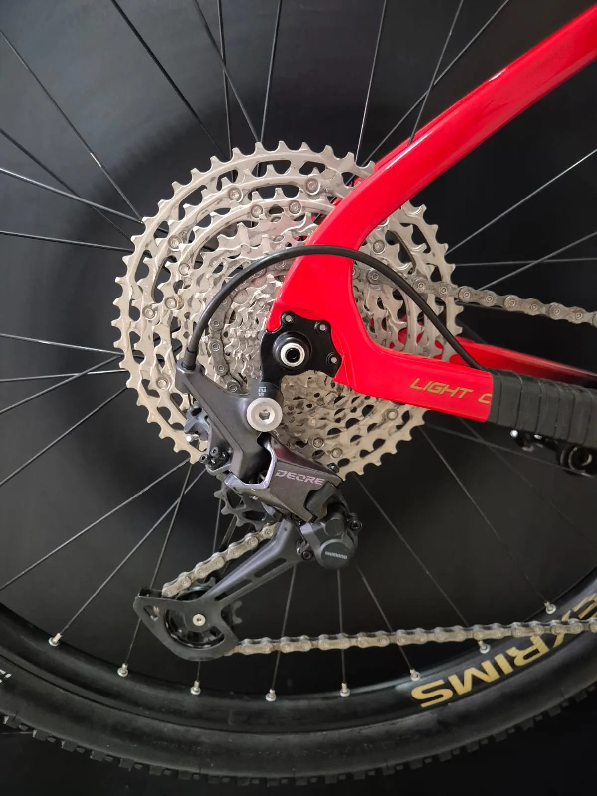Bicicleta Oggi Agile Sport Carbon - Shimano Deore 12v - 2022