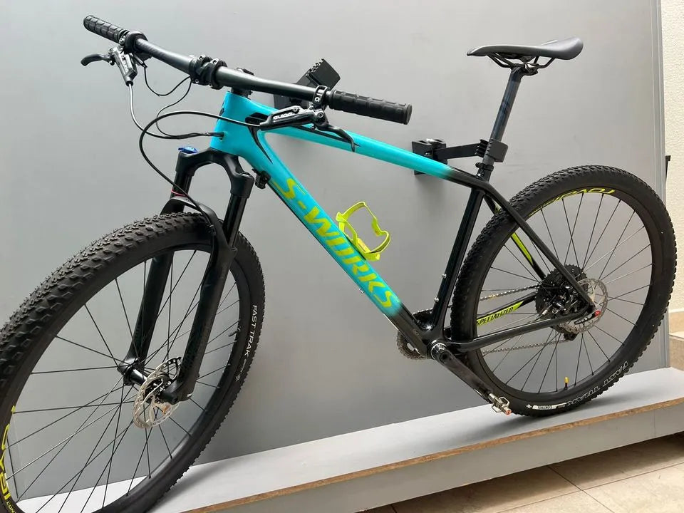 Bicicleta Specialized Epic S-Works Carbono - XTR Di2 Eletrônico 11v - 2018