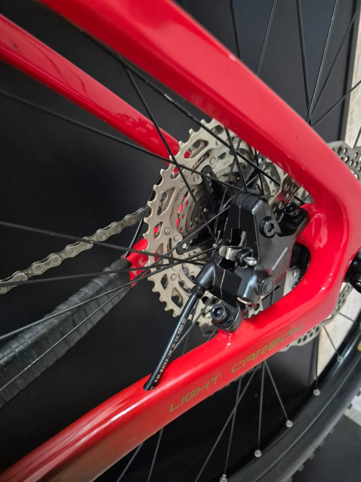 Bicicleta Oggi Agile Sport Carbon - Shimano Deore 12v - 2022