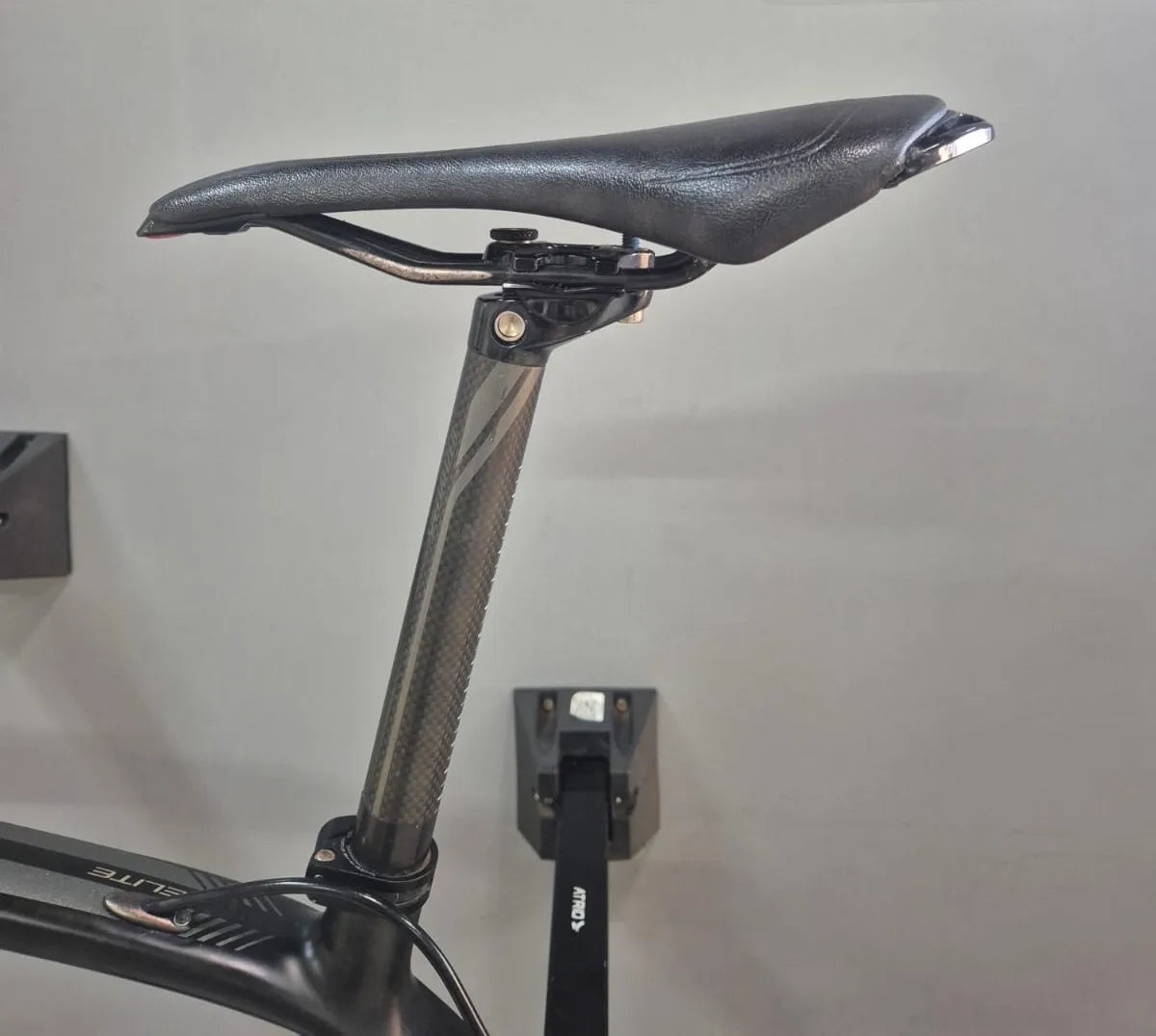 Bicicleta Specialized Roubaix Carbono - SRAM Apex 2x10v - Rodas DT Swiss - 2013