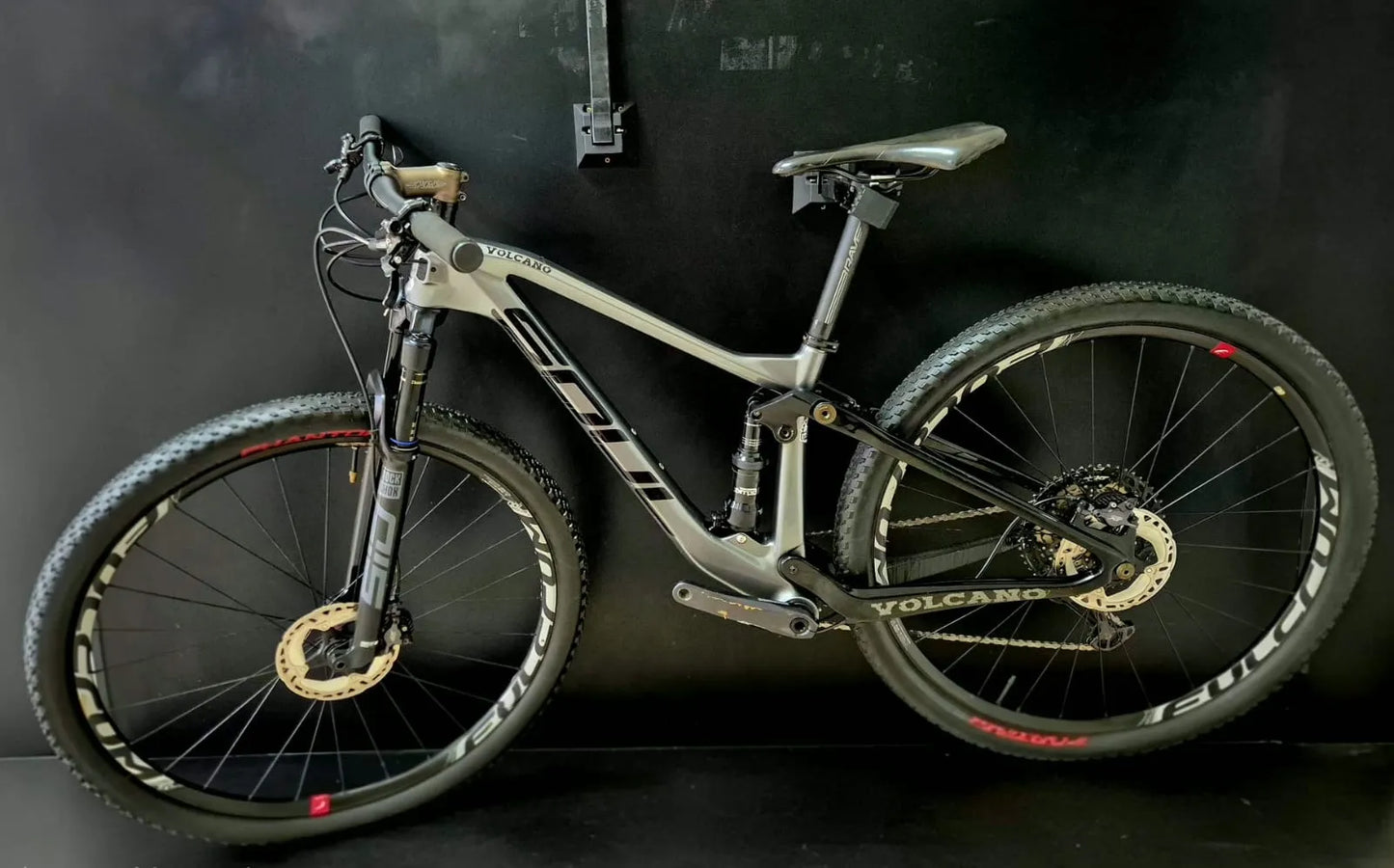 Bicicleta Soul Volcano Carbono - RockShox SID / Shimano XT 12v - 2020