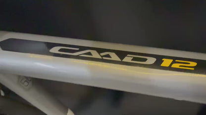 Bicicleta Road Cannondale CAAD12 Disc